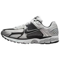 Nike Air Zoom Vomero 5 Беговые кроссовки Низкий топ Серебряный Черный Мужской