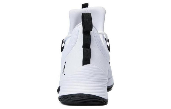 Джордан Ultra Fly 2 Slip-on Устойчивый к истиранию Низкий Топ Винтажные баскетбольные кроссовки Мужской Белый Черный