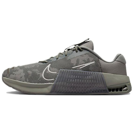 Nike Metcon 9 Amp Low Топ Кроссовки для тренировок Мужские Армейский зеленый