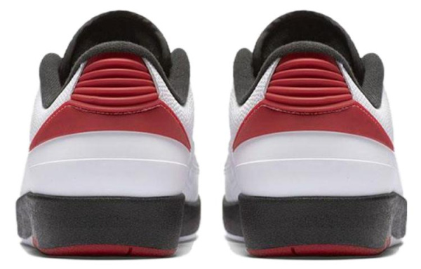 Jordan Air Jordan 2 Retro Low Chicago 2016 Low Top Винтажные баскетбольные кроссовки Мужские Черные Красные