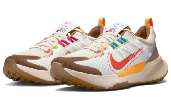 Nike Juniper Trail 2 Low Top Trail Беговые кроссовки Мужской Бежево-коричневый Апельсин