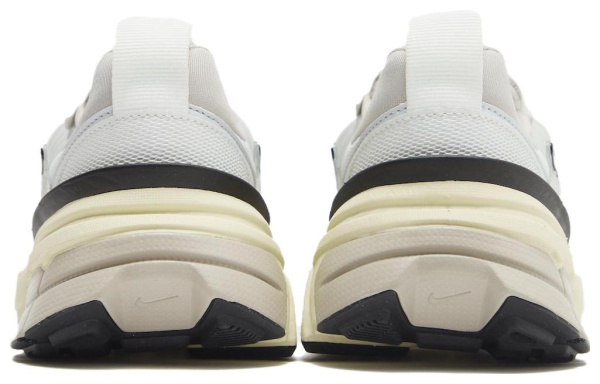 NIKE V2K Run Беговые кроссовки Низкие Женские