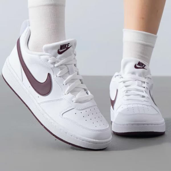 Nike Court Borough Anti Slip Wear Resistant Low Top Kids' Skateboarding Shoes White Coffee Teenagers