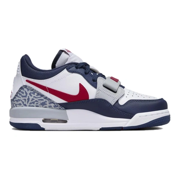 Jordan Legacy 312 Low Top Children's Basketball Shoes White Blue Teenagers