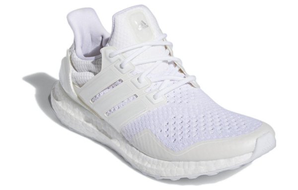 Adidas Ultraboost 1,0 Беговые кроссовки Низкие Белые Женские
