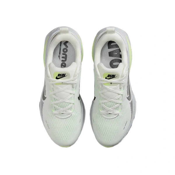 Nike Vomero 18 Low Top Running Shoes Women's Green