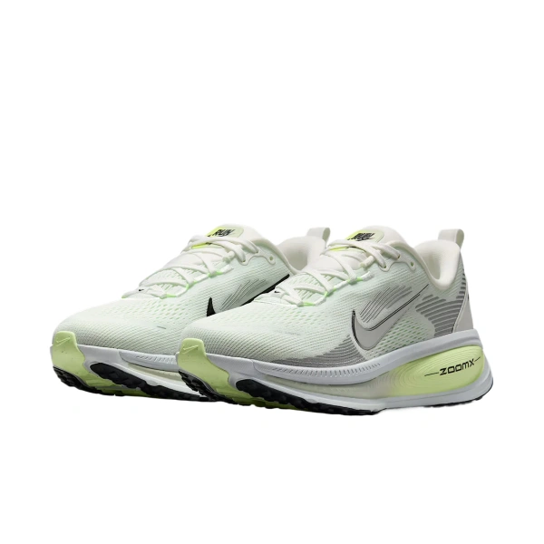 Nike Vomero 18 Low Top Running Shoes Women's Green