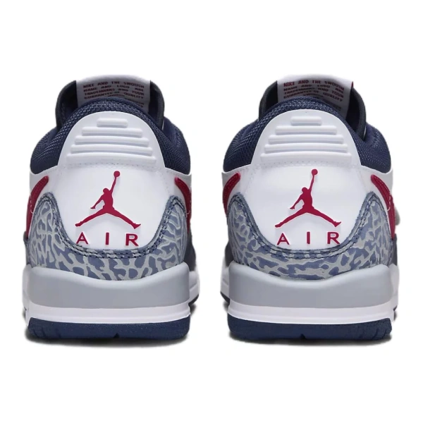 Jordan Legacy 312 Low Top Children's Basketball Shoes White Blue Teenagers