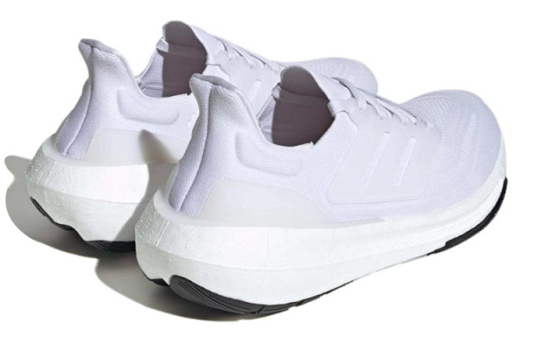 Adidas ULTRABOOST LIGHT Беговые кроссовки Низкие Кроссовки Унисекс
