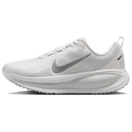 Nike Vomero 18 White Photon Dust Summit White Metallic Silver Women's